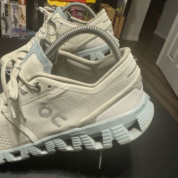 On Running On Cloud X Running Shoes Women’s 9.5 Aloe/Surf 40.99036 - Picture 10 of 16